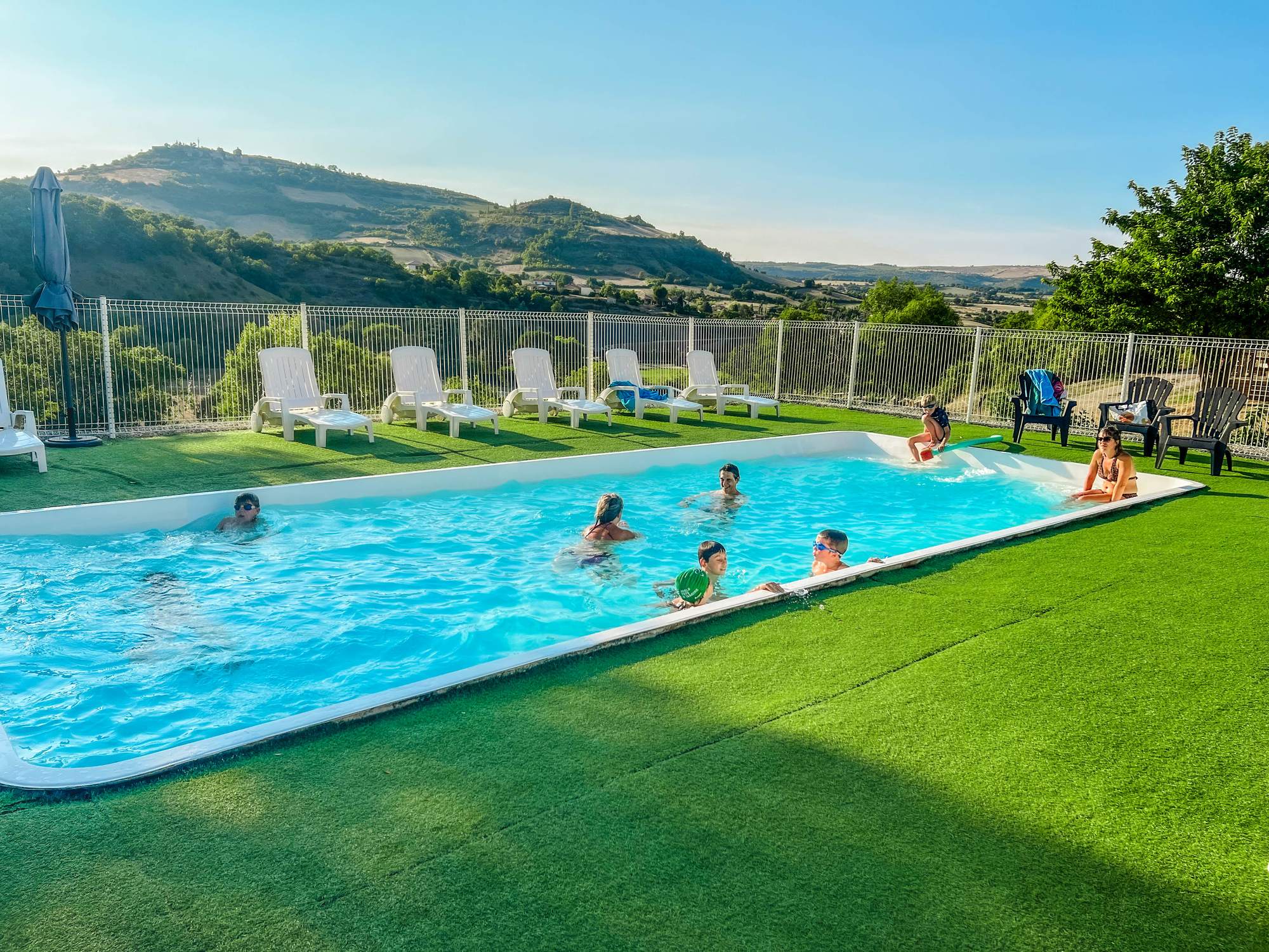 Camping avec piscine près de Millau
