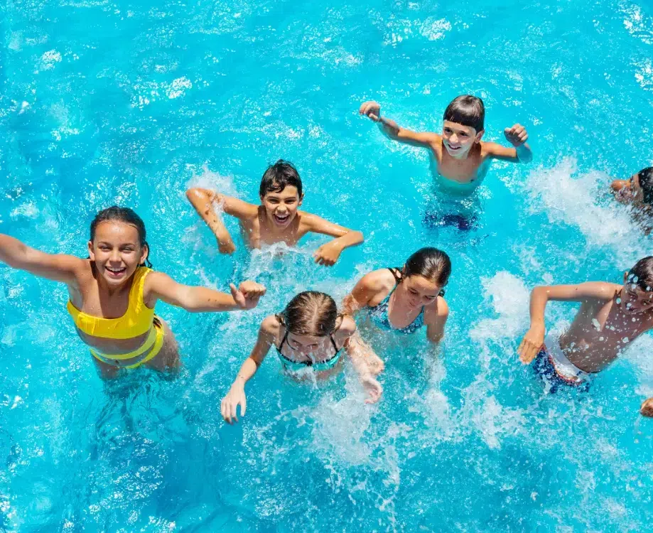 piscine du camping val st georges